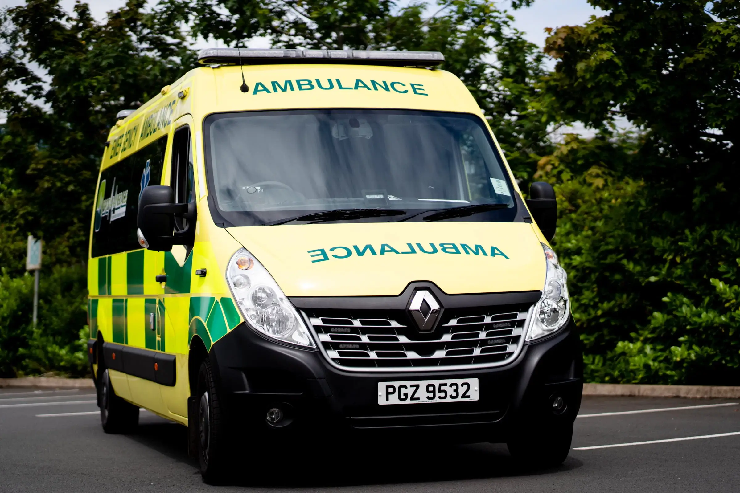 What is a Private Ambulance and What are the Benefits of Hiring One?
